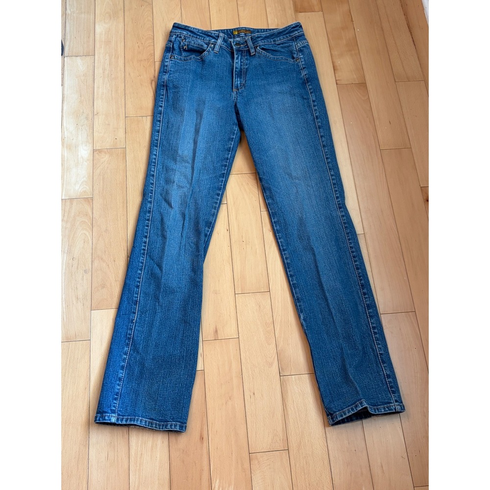 Wrangler Aura Jeans Womens 8R Tall Blue Straight Leg Regular Rise Stretch Denim
